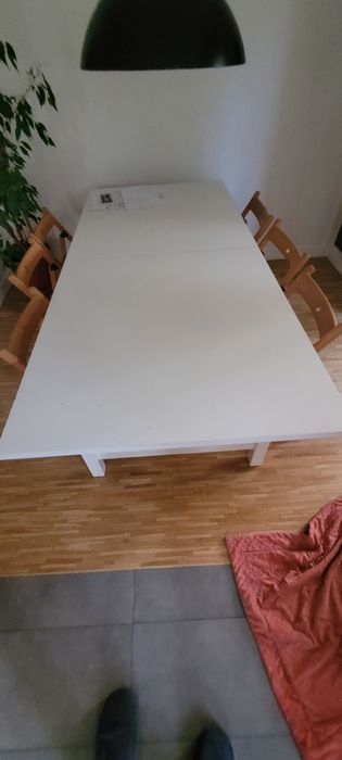 Stół do salonu, jadalni