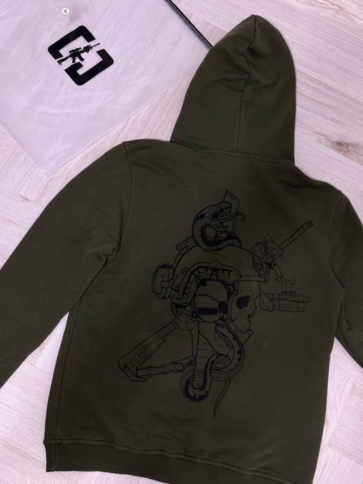 Продам кофту COMPANY GROUP