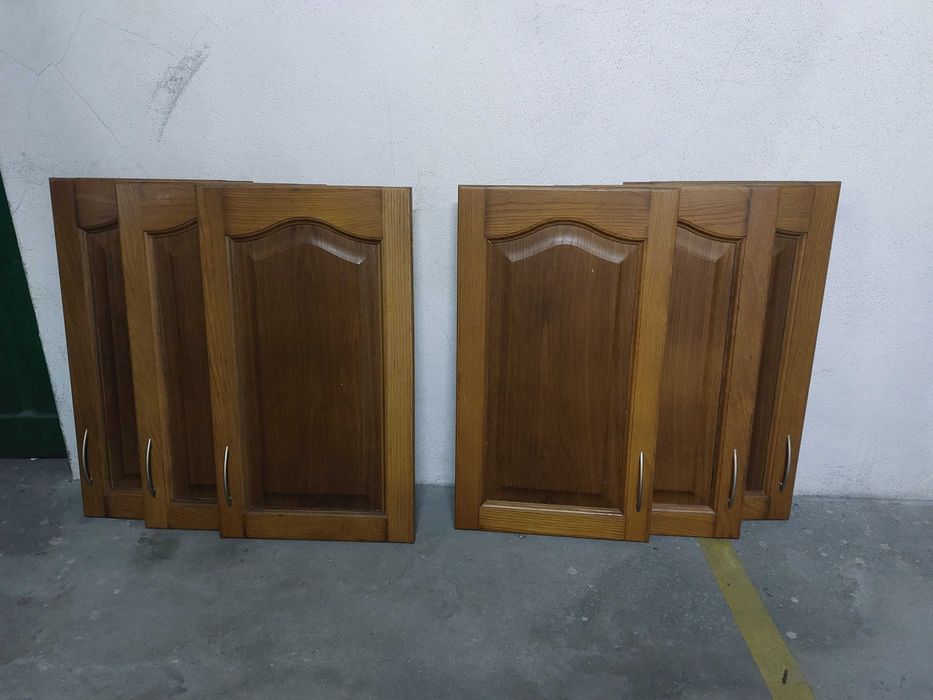 Portas armário cozinha madeira