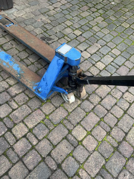 Paleciak wozek transportowy