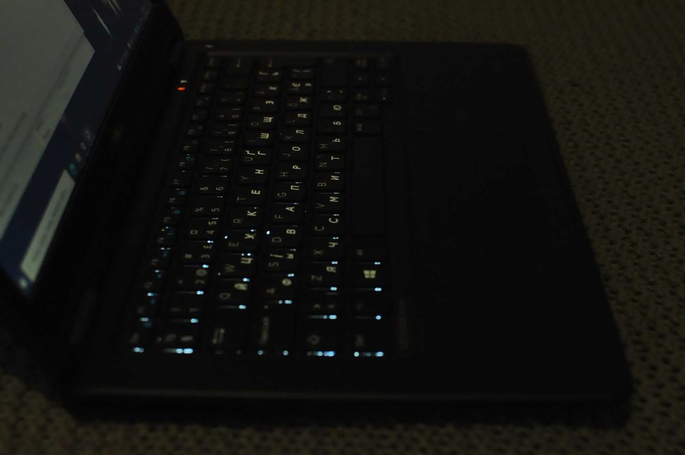 Мощный Ноутбук Dell 7250 (Core i5/8Gb/SSD/video 2Gb)