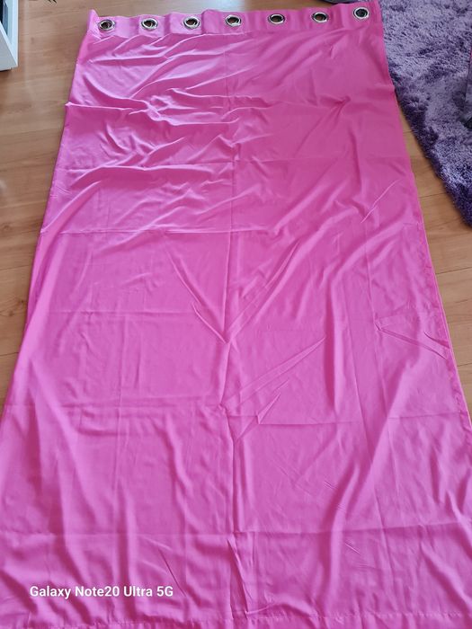 Vendo cortinados  Translúcidos  rosa choque