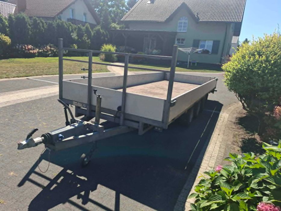 Przyczepa samochodowa WEYER DMC 3000 kg