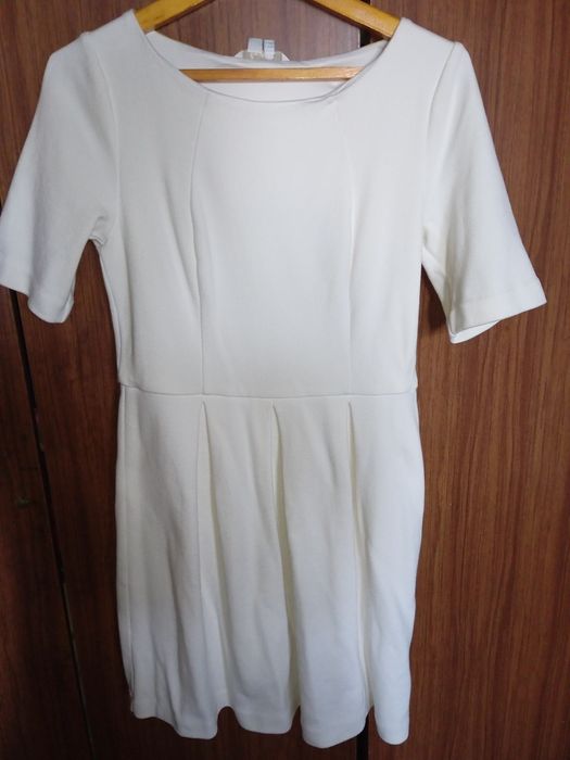 Жіночі сукні,плаття