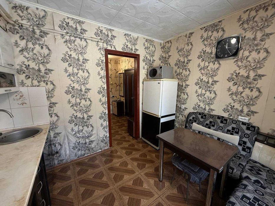 1 комнатная квартира на ул. Добровольского. Косметический ремонт!