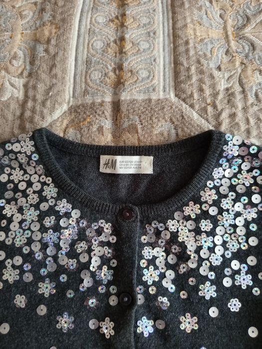 Красивая кофта H&M  6- 8 лет
