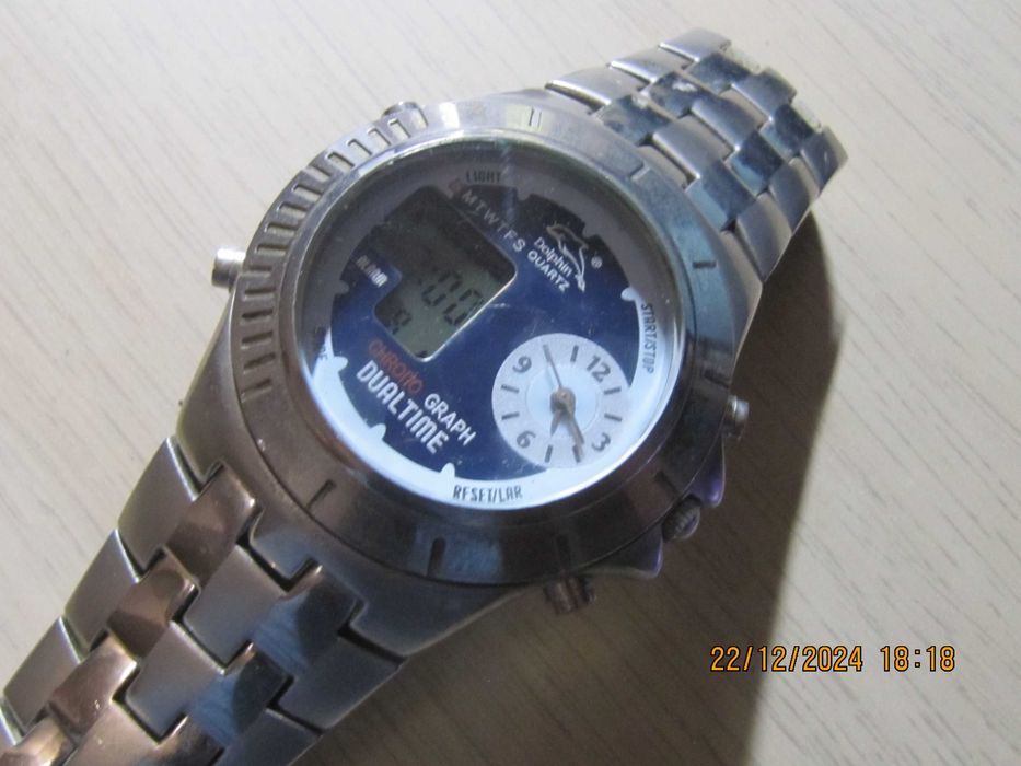 Dolphin dual time sportowy zegarek z podświetleniem