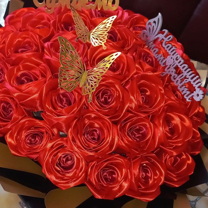 Букети з атласної стрічки