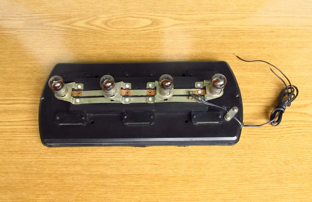 Шашка такси 1544 на магнитах, с подсветкой, 12В