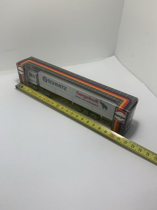 Ford Herpa escala 1/87