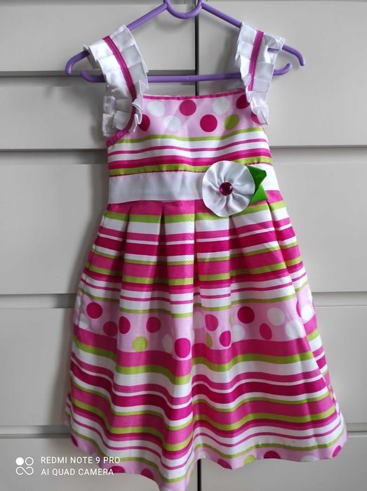 Piękna elegancka sukienka 4 lata