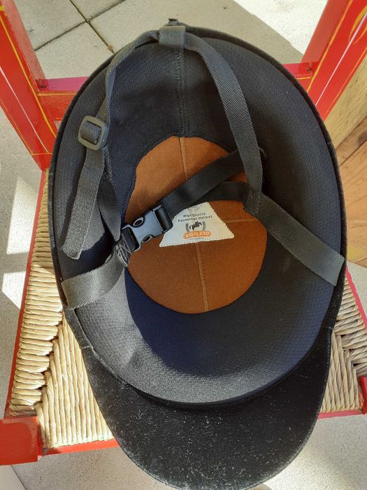 Toque de equitação Rigoleto - baixa de preço