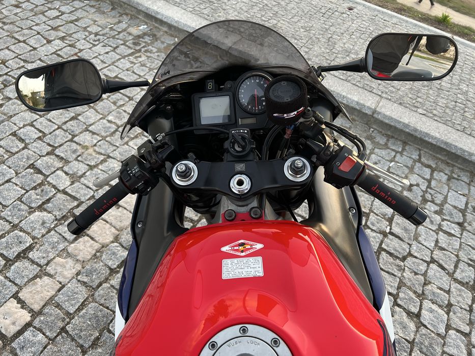 Honda cbr 929rr fireblade