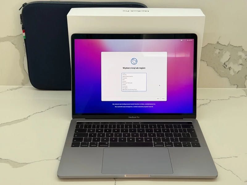 Apple MacBook Pro 13, 1TB