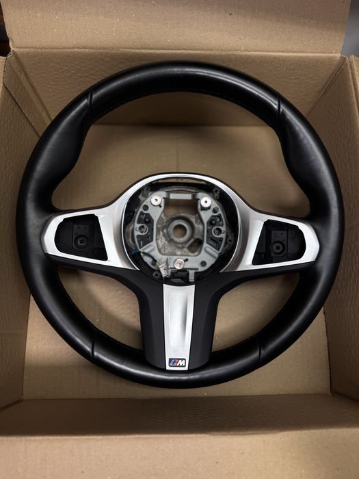 Руль кермо bmw x5 g05  g07 lci