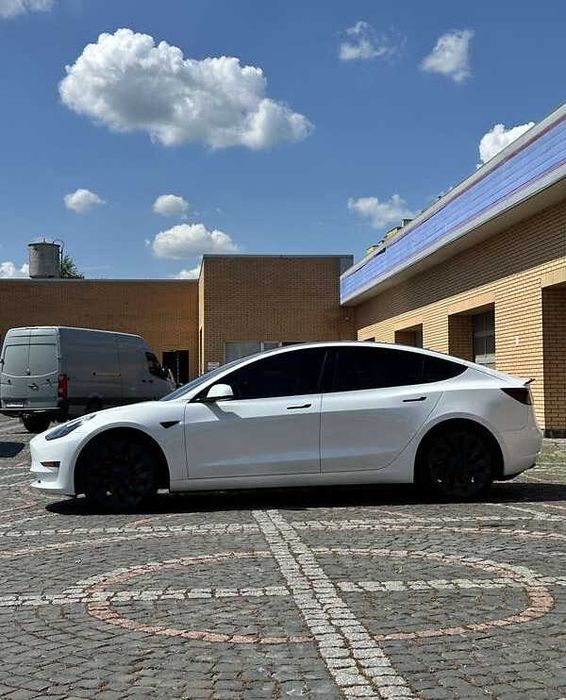 Tesla Model 3 Performanse 2022