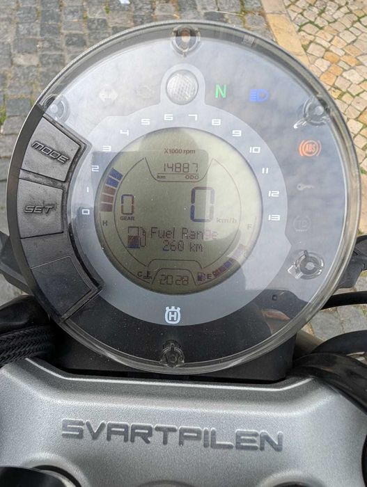 Husqvarna Svartpilen 125cc Ano 2021