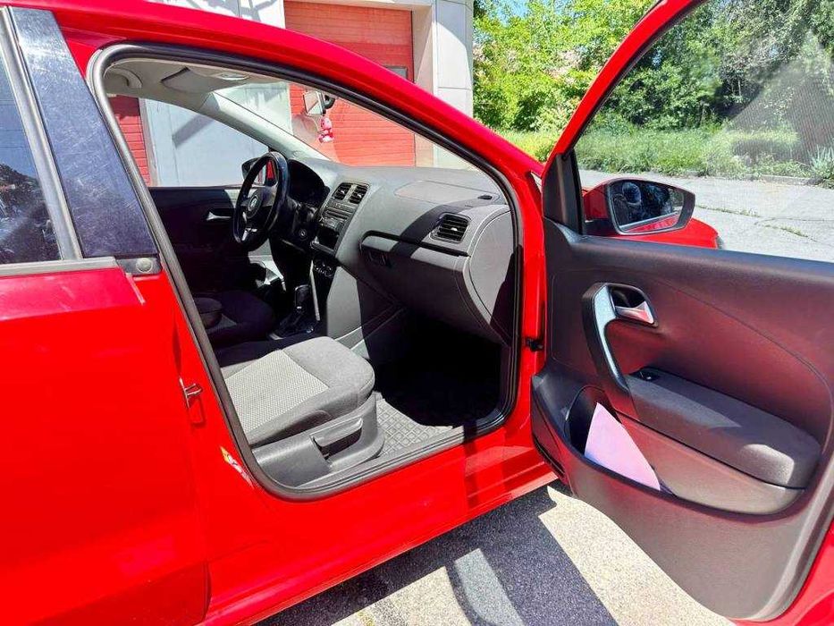 VW Polo на АВТОМАТЕ