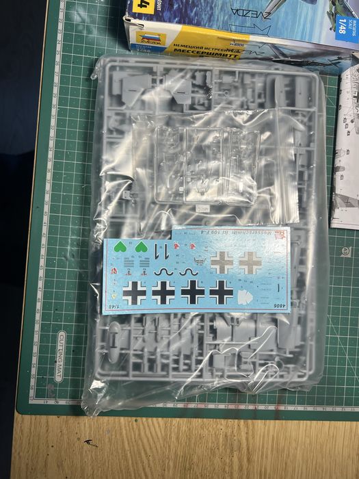 Modelismo Zvezda 1/48 BF-109 F4