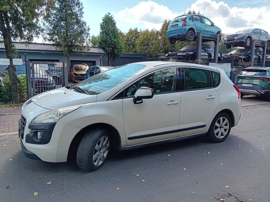 *PEUGEOT 3008* Samochód na części