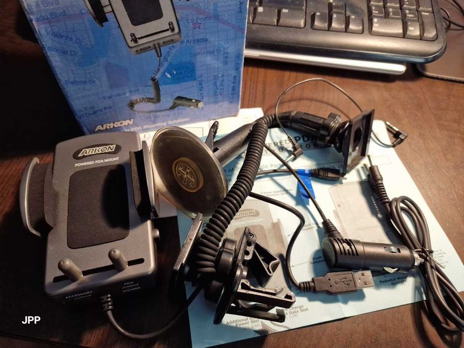 Suporte de PDA - Powered PDA Mount da Arkon423210904601251842