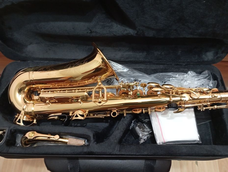 Саксофон альт Yamaha yas 62 Новий.