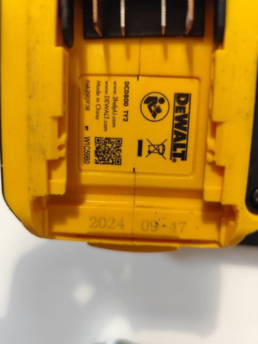 Zestaw DeWalt dcd800 +Aku 4ah