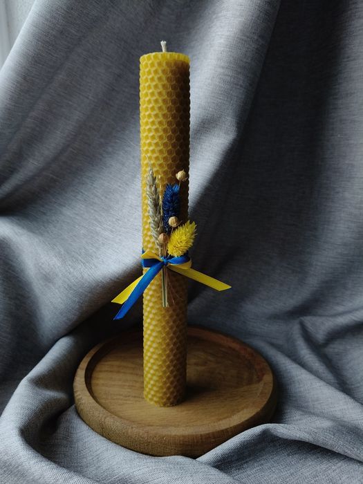 Стрітенські свічки. Свічки з вощини з декором