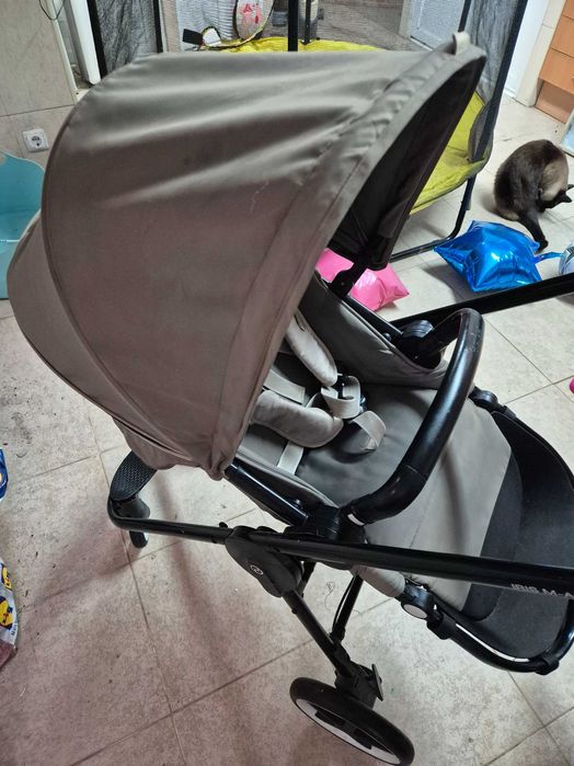 Cybex Iris M Air