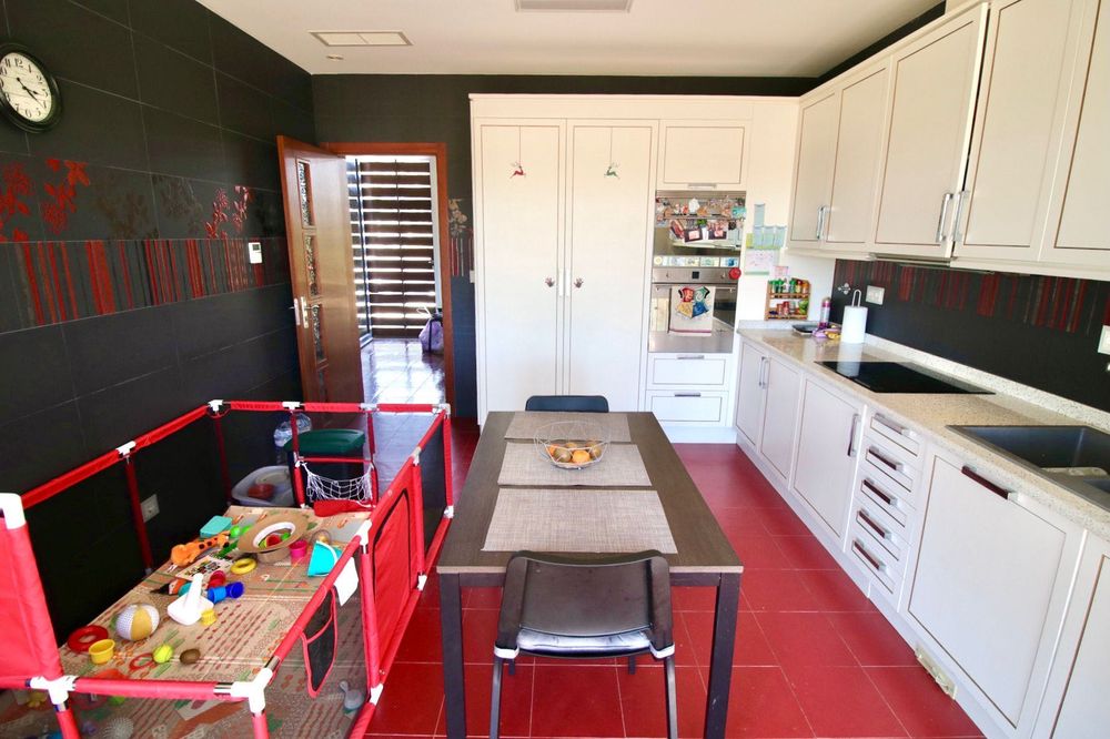 Magnífica moradia T8 a venda Algarve