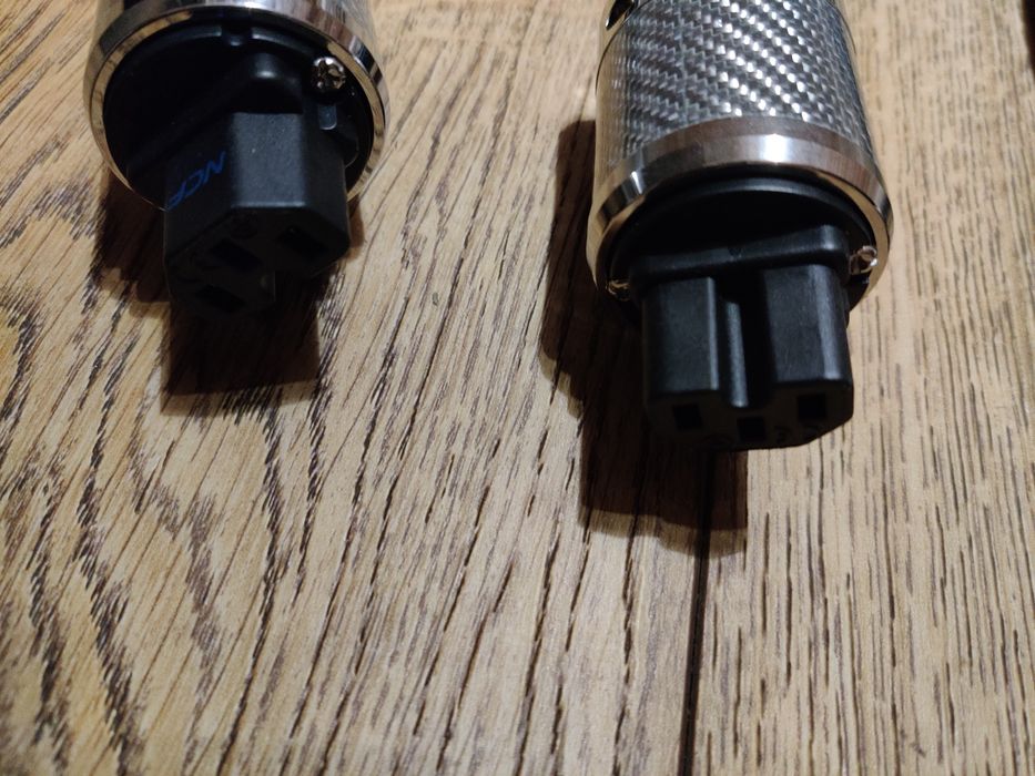 Kable furutech flux 50 wtyk schuko audio wzmacniacz odtwarzacz CD HIFI