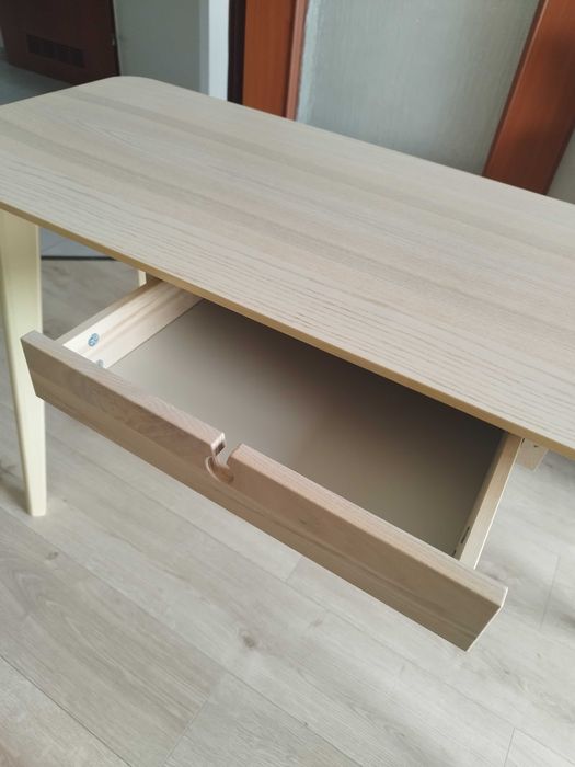 Stolik / biurko Lisabo IKEA