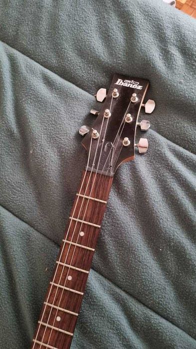 ibanez Gio GAX30
