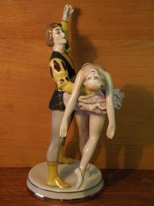 Статуэтка Адажио