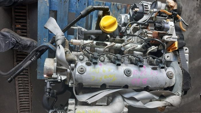 SILNIK 1.9 DCI F9Q F9K 750, 670, 760 trafik vivaro