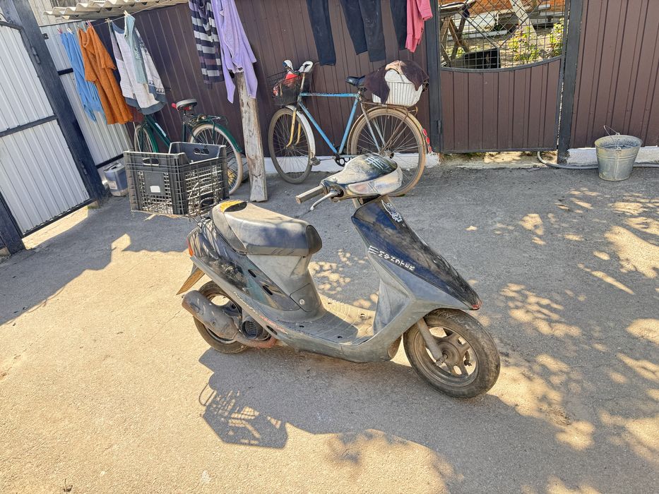 Скутер Honda dio