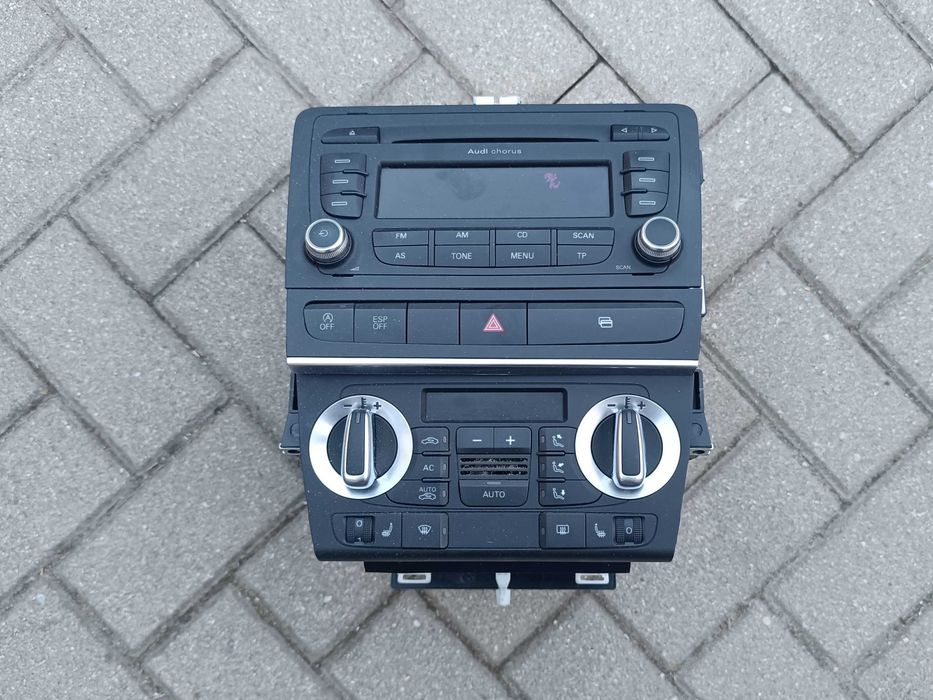Audi a3 8p lift radio Chorus z ramka 2din panel ogrzewania