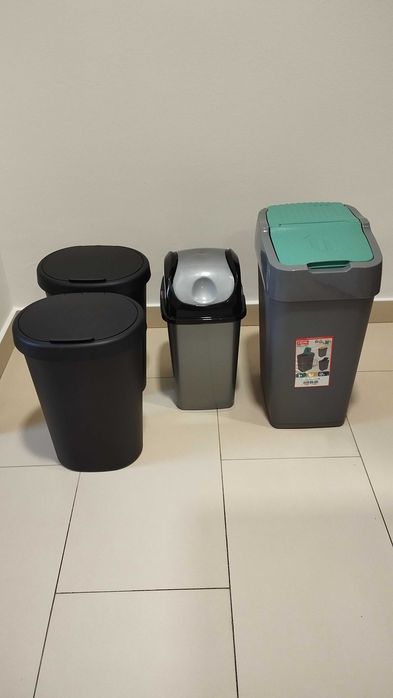 Caixotes do lixo mais acrílico A4