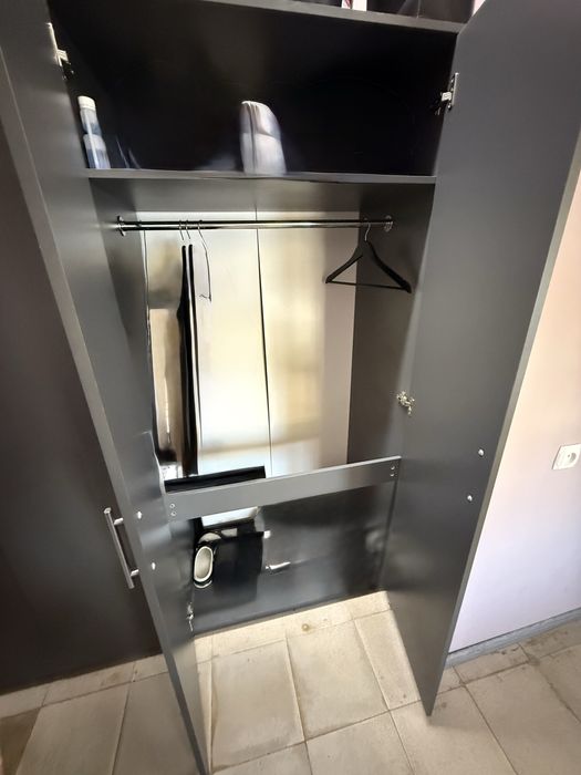 Шафа ; офісна шафа