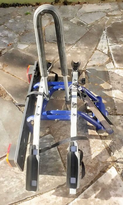 Suporte bicicletas para bola reboque