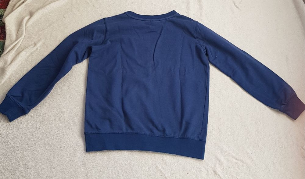 Granatowa bluzka