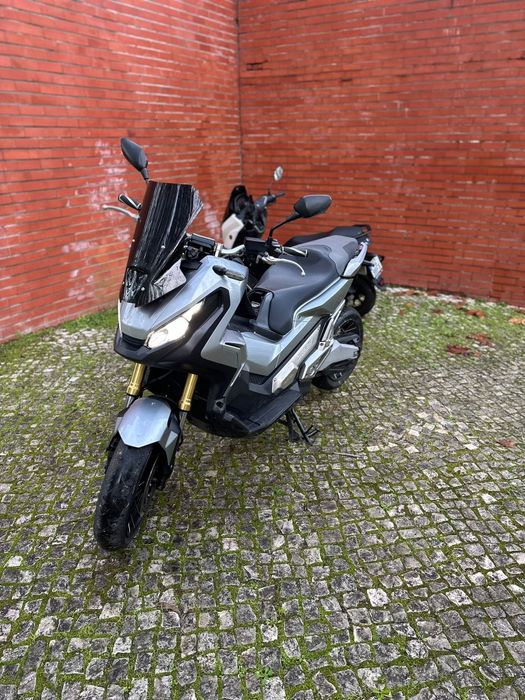 x adv 750 com escape akaprovic