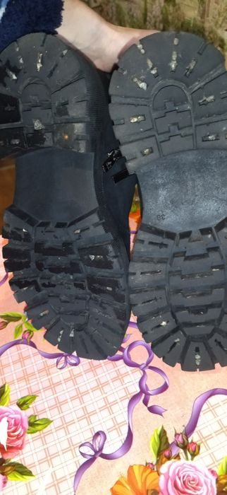 Замшевые зимние ботинки