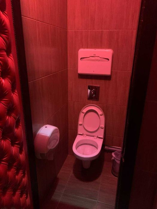 Оредна приміщення 140 м2 Небесної Сотні 13, 2 поверх