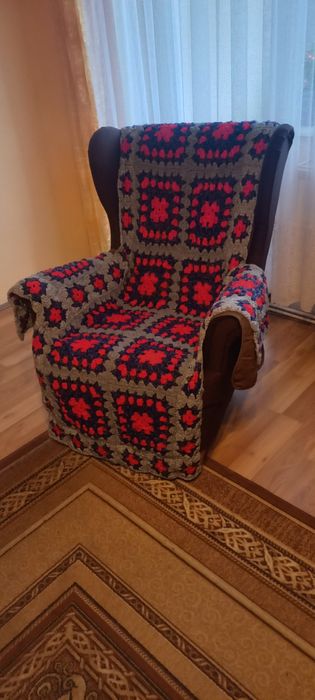 Narzuta na fotel z podłokietnikami - handmade