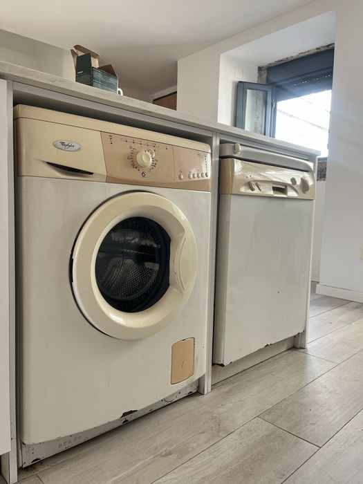 Maquina da roupa Whirlpool