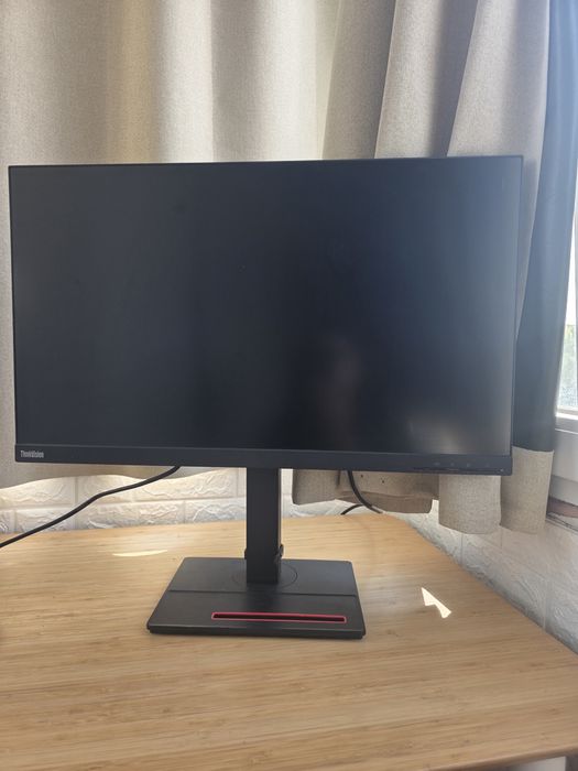 Monitor Novo / Lenovo ThinkvisionT24V-10 23.8” IPS 16:9