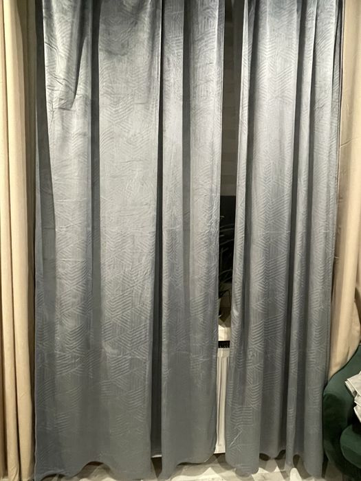 Zaslony 2 pary welur