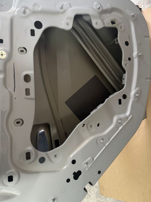 BMW i4 G26 двері колір C4P бмв г26 і4