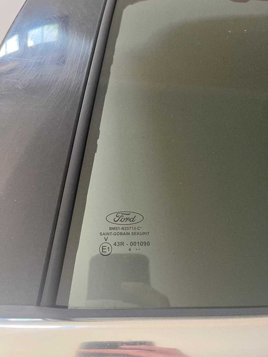 2 Portas Traseiras Esquerda e Direita Ford Focus 2015 completa